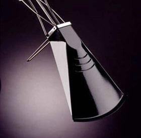 臺燈 因為細腳伶仃所以與眾不同（圖）