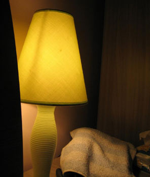 泛黃燈具：勾起無限憧憬(組圖)