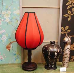 梨形燈具 香甜果香生活（圖）