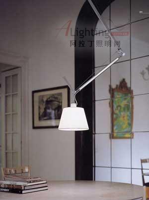 意大利草帽臺(tái)燈 經(jīng)典的設(shè)計(jì)(圖)