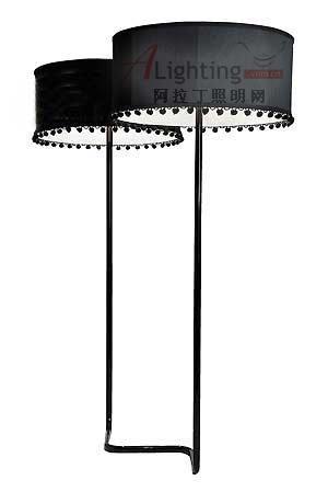 英國(guó)黑天鵝絨立燈 高貴典雅(圖)