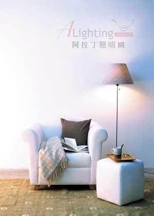 古典臺(tái)燈 氤氳愜意生活情(組圖)