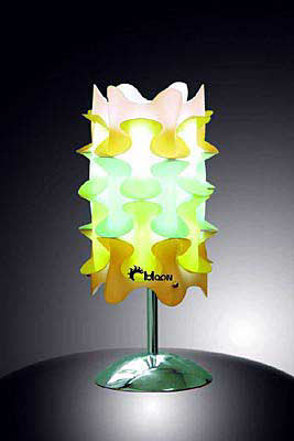 令人愛不釋手的五款臺(tái)燈(組圖)