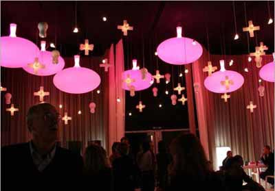 倫敦吊燈 閃耀異國(guó)風(fēng)情(圖)