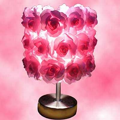 玫瑰燈具，散發(fā)玫瑰芬芳的光線（圖）