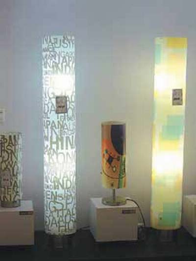 獨(dú)特?zé)艟撸尫块g充滿生機(jī)和靈氣（圖）